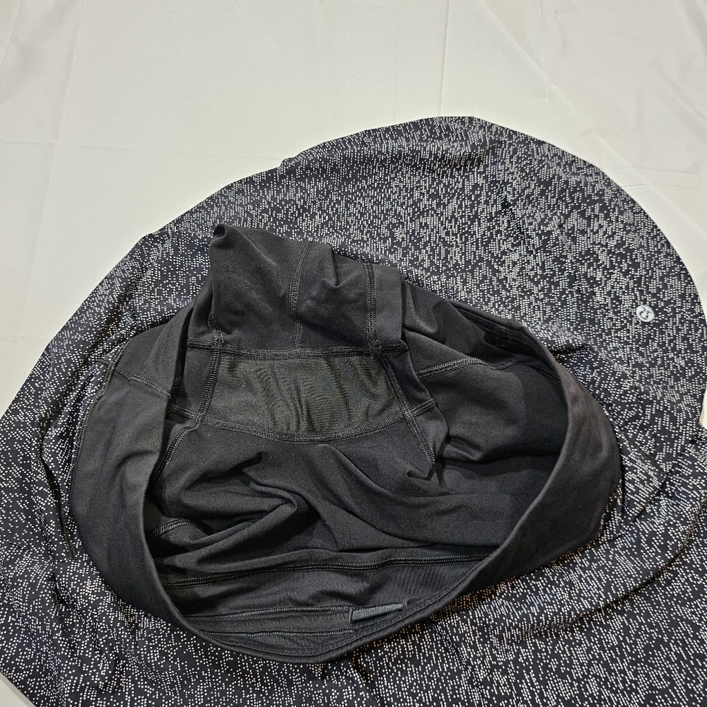 Lululemon Quick Pace Skirt (13")(Soundwave White Black) - Picture 15 of 16